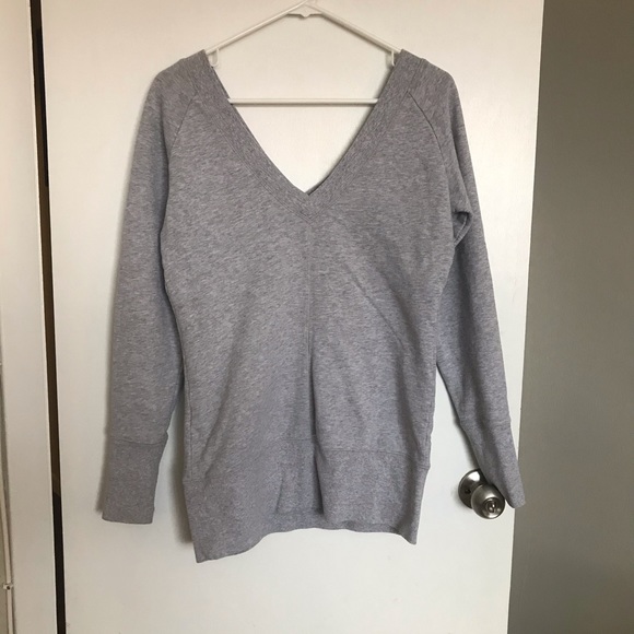 Victoria Secret Sport Sweater - Size S - Picture 5 of 12